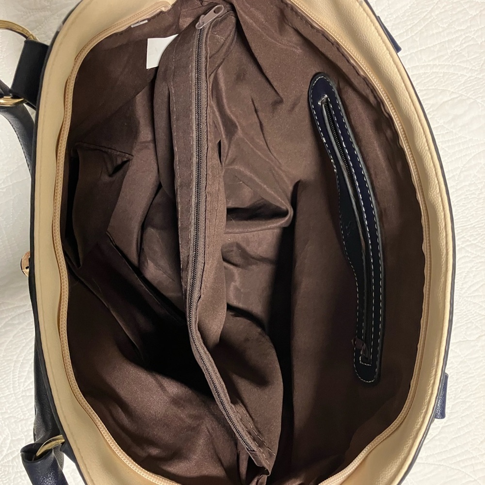 Macor Designer Handbag /Tote - Picture 3 of 7